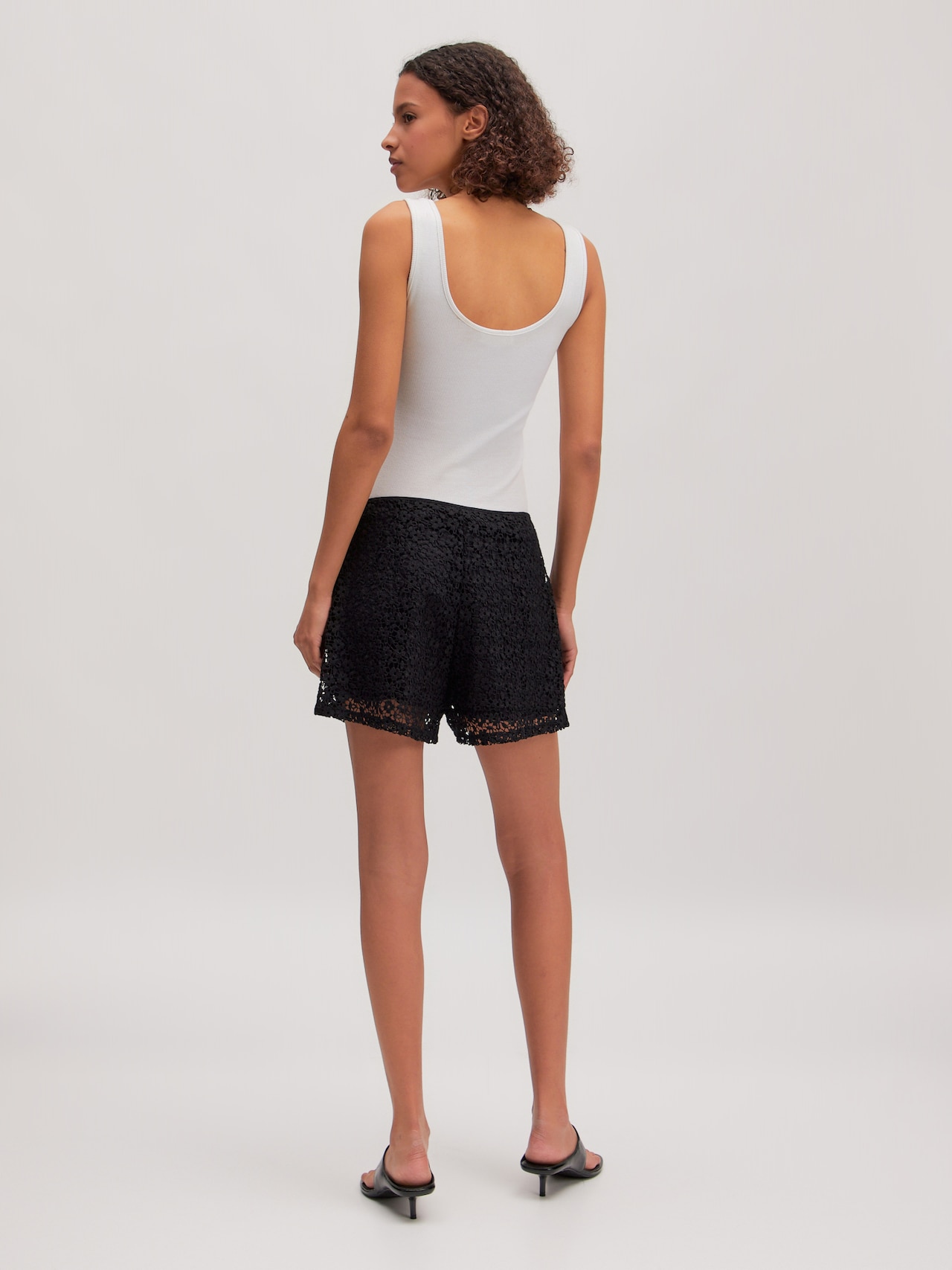 EDITED Producten Broek 'Liza ' Zwart