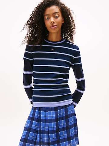 Tommy Jeans Μπλουζάκι 'ESSENTIAL' σε μπλε: μπροστά
