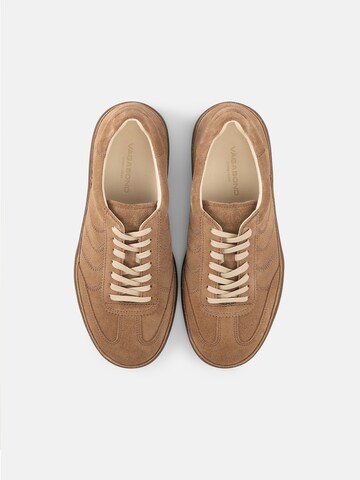 VAGABOND SHOEMAKERS Sneakers laag 'Leo' in Beige