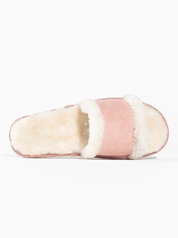 Pantoufle ' Loni' Minnetonka en rose