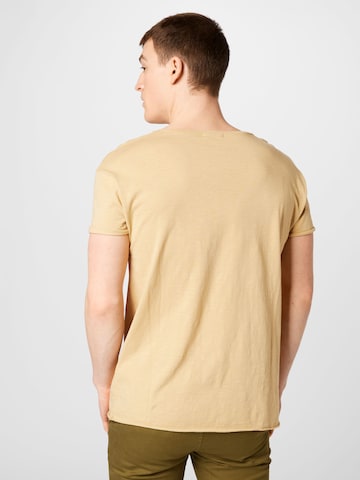 Nudie Jeans Co T-shirt 'Roger' i beige