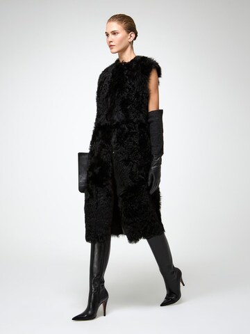 V S P Vest 'Mirella' in Black