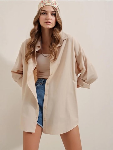 T-shirt Bigdart en beige : devant