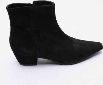 PRETTY BALLERINAS Dress Boots in 39 in Black: front