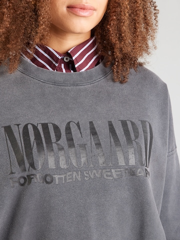 MADS NORGAARD COPENHAGEN Sweatshirt 'Compact Atli' i grå
