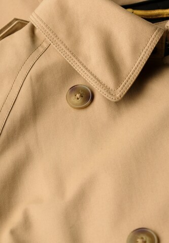 Superdry Tussenmantel in Beige