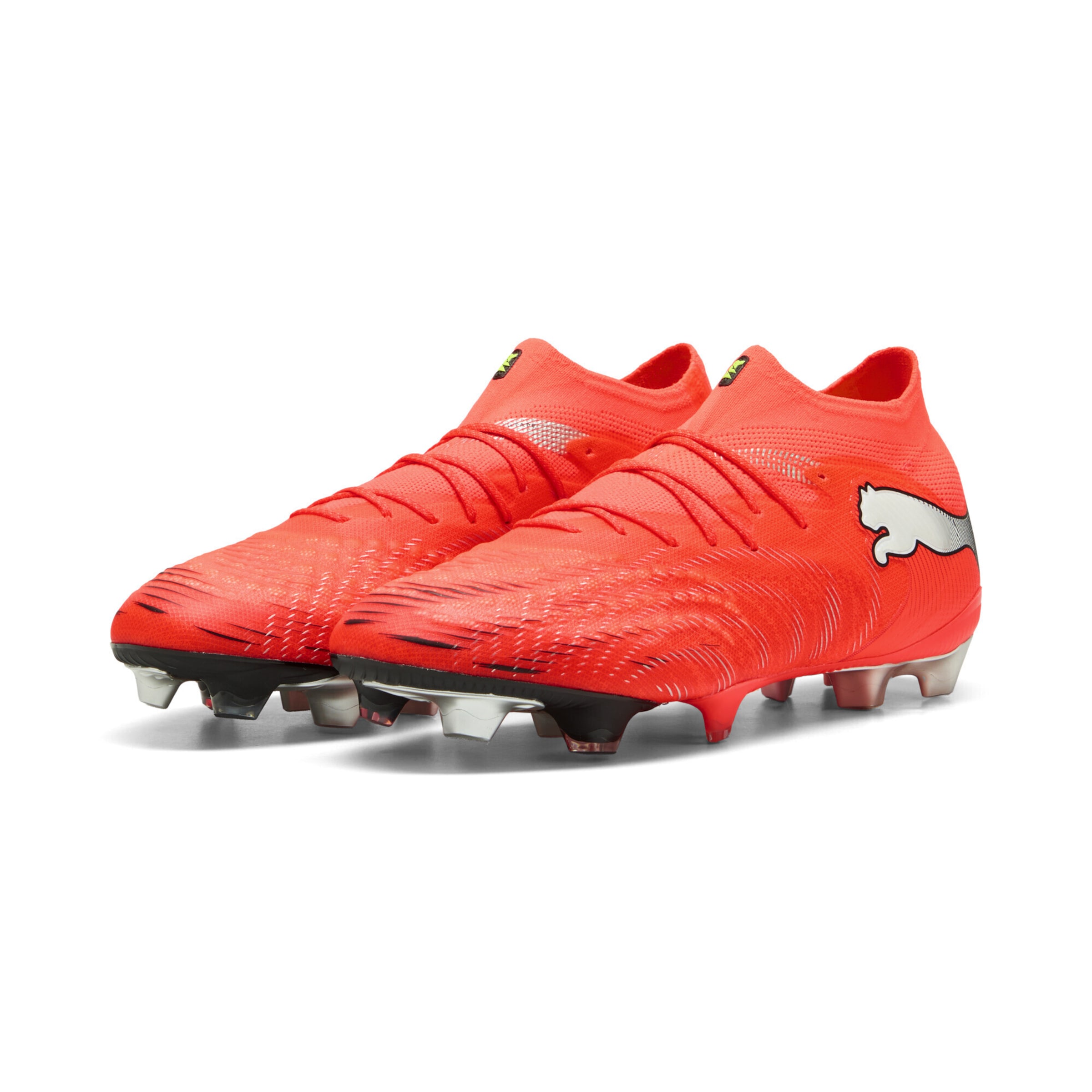 PUMA Soccer shoe 'Future 9 Ultimate' in Red