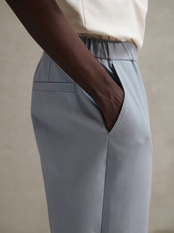 Regular Pantalon 'Mendefera' ABOJ ADEJ en gris