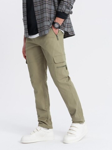 Ombre Regular Trousers in Green