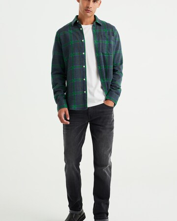 WE Fashion Regular fit Button Up Shirt in Green