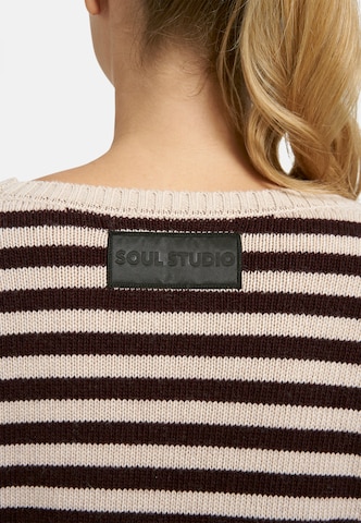 Smith&Soul Sweater in Beige
