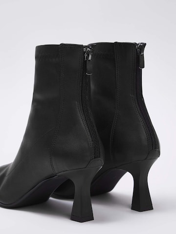 Bottines Trendyol en noir