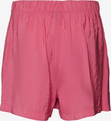 VERO MODA Regular Shorts 'QUEENY' in Orange