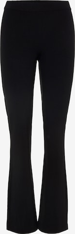 Vero Moda Curve - Acampanado Pantalón 'Kamma' en negro: frente