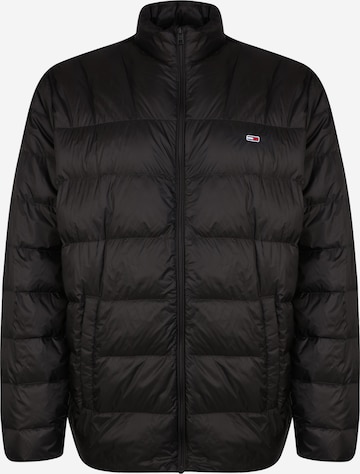 Tommy Jeans Plus - Chaqueta de invierno en negro: frente