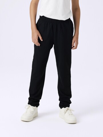 Regular Pantalon de sport TWO SOON en noir : devant