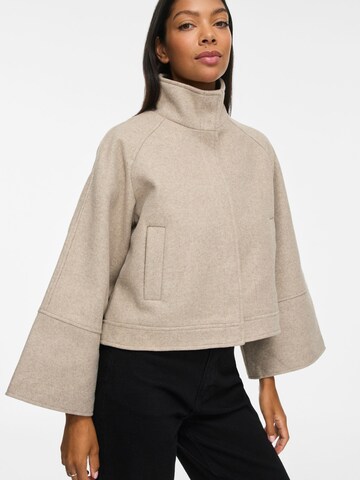 Veste mi-saison 'ZIKKO' VILA en beige : devant