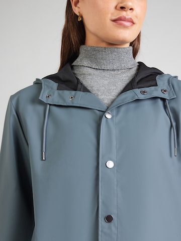 RAINS Performance Jacket in Green