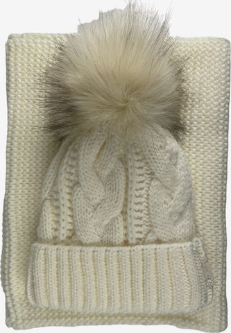 Kumixi Beanie 'Set' in White: front
