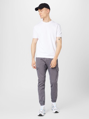 INDICODE JEANS Tapered Cargobroek 'Levy' in Grijs