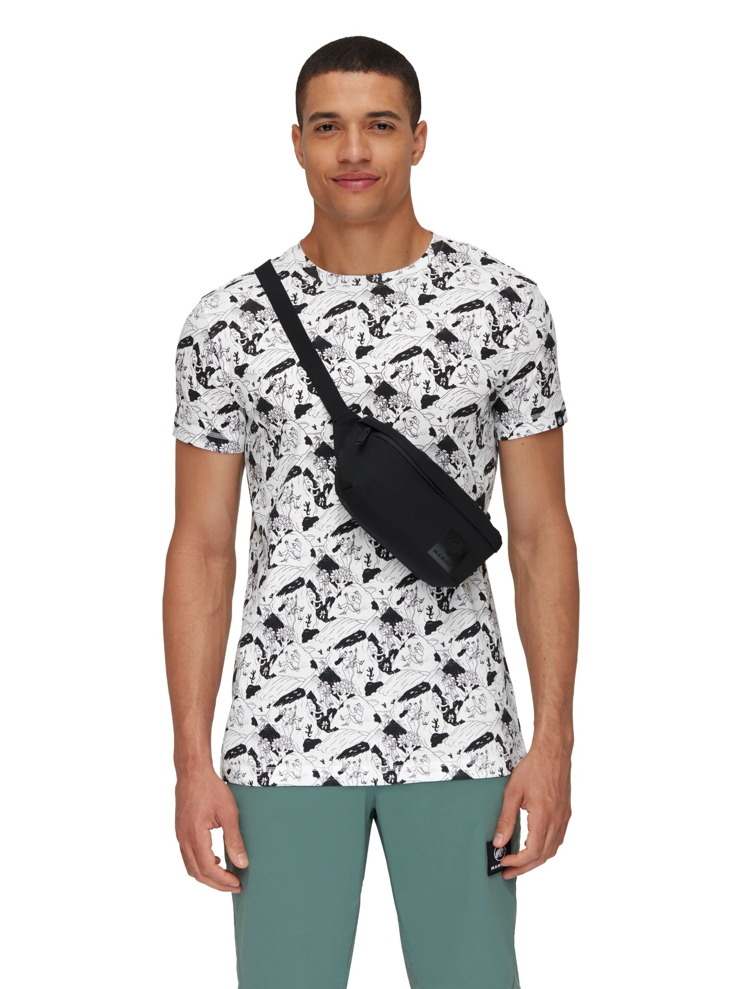 MAMMUT Athletic Fanny Pack in Black