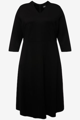 Robe Ulla Popken en noir : devant