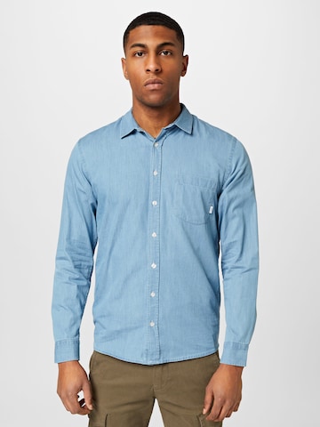 Coupe regular Chemise 'Calm' MAKIA en bleu : devant