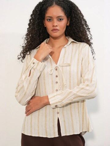 Bigdart - Blusa em branco
