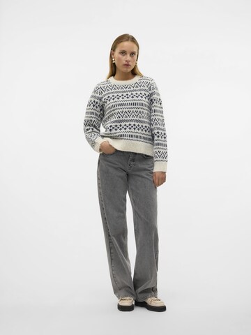 Pull-over 'KAIRA' VERO MODA en beige