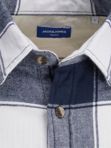 JACK & JONES جينز مضبوط قميص 'OWEN' بلون أبيض