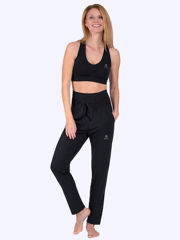 Magadi Regular Workout Pants 'Susan' in Black