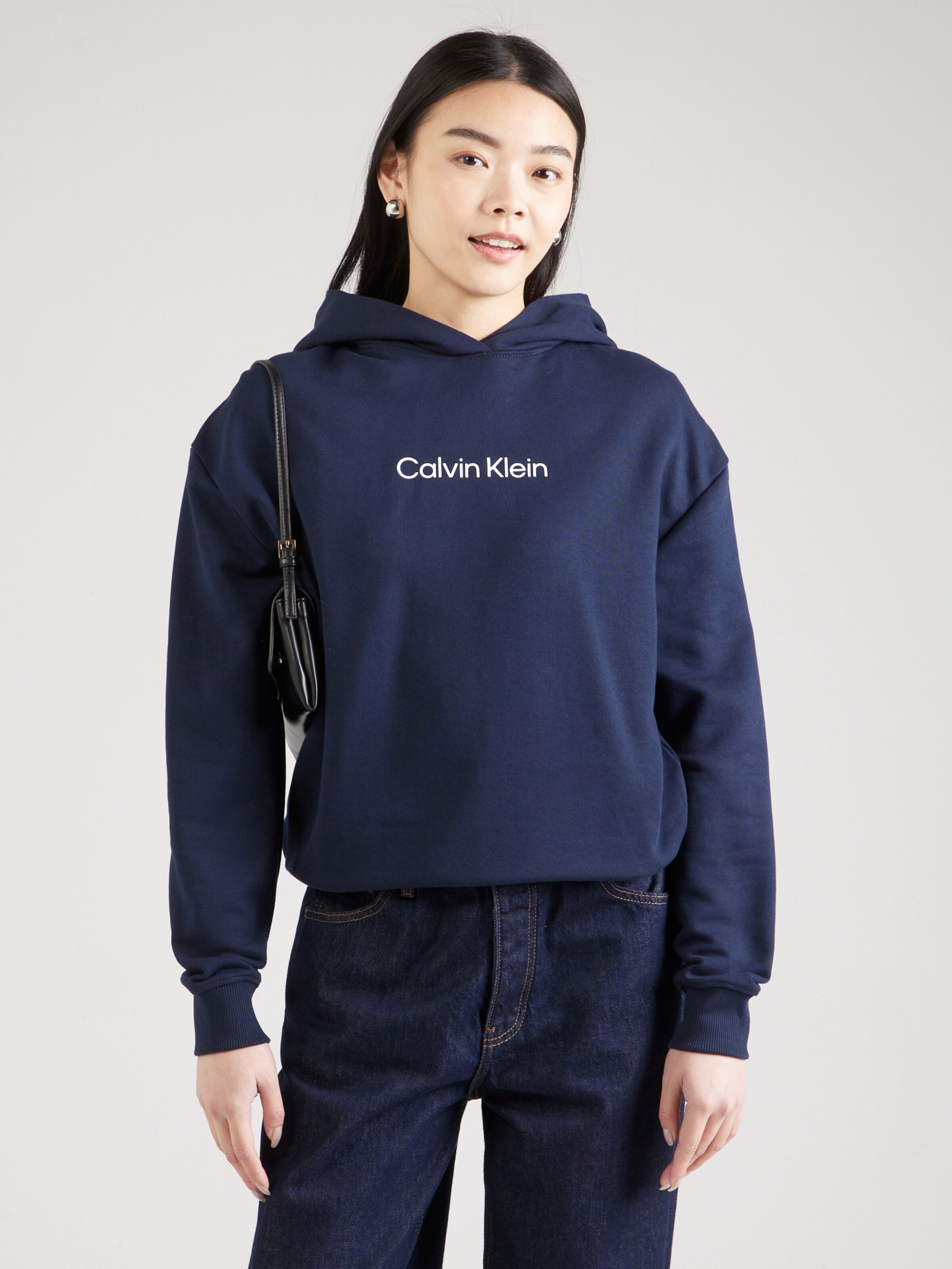 Calvin Klein Sweatshirt HERO in Navy ABOUT YOU