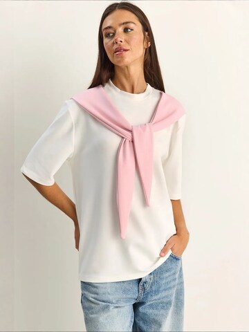 T-shirt 'T-Shirts' Bianco Lucci en marron : devant