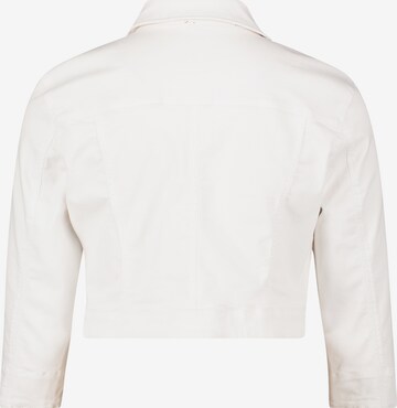 Betty Barclay Between-Season Jacket in White