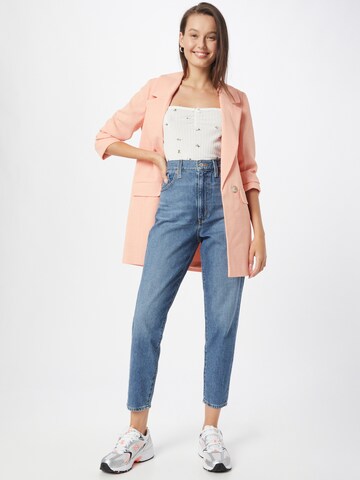 Tapered Jeans 'High Waisted Mom' de la LEVI'S ® pe albastru