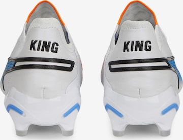 PUMA - Zapatillas de fútbol 'KING ULTIMATE' en blanco: frente