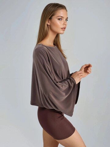 Busem Shirt in Brown