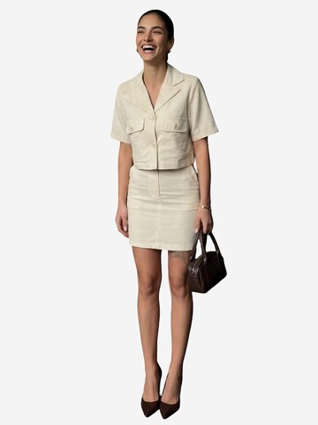 My fashion Suit in Beige