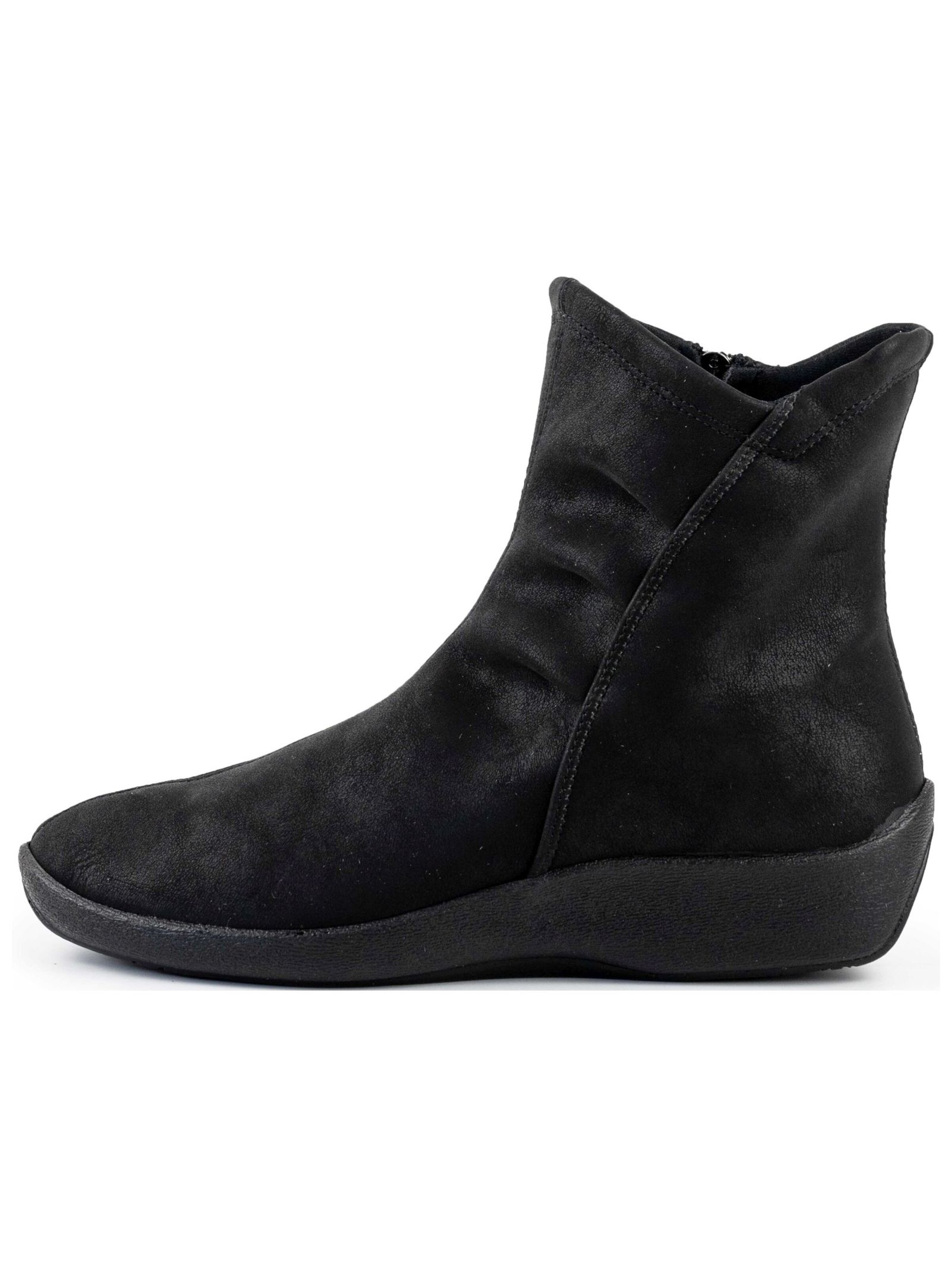 Arcopedico Ankle Boots in Black