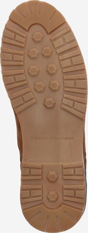 TOMMY HILFIGER Buty sznurowane w kolorze brązowy