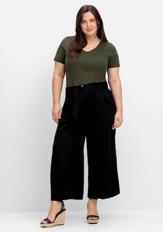 SHEEGO Wide leg Pleat-Front Pants in Black