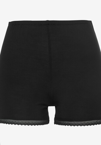 Shorty di LASCANA in nero