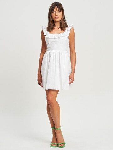 Robe 'CECILE' Sável en blanc