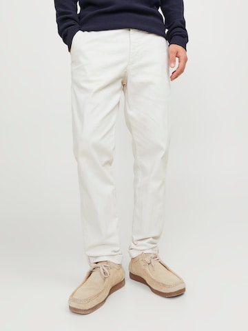 JACK & JONES - Regular Calças chino 'Marco' em branco: frente