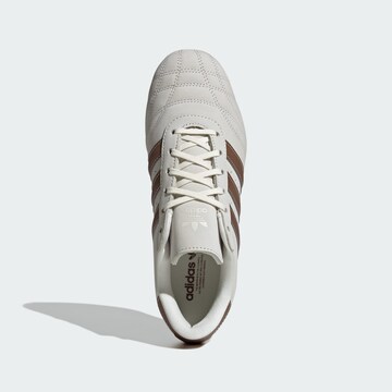 ADIDAS ORIGINALS Platform trainers 'Taekwondo' in White