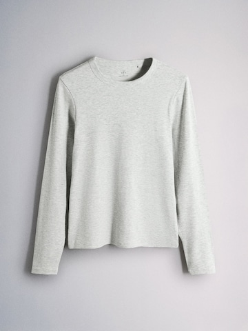 The Set Shirt in Grey