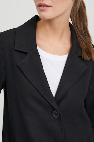 Oxmo Between-Season Jacket in Black