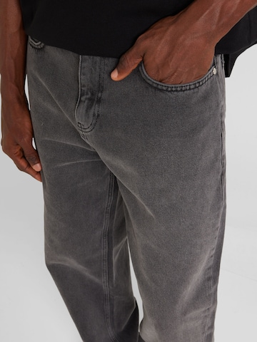 Loosefit Jeans de la EIGHTYFIVE pe gri