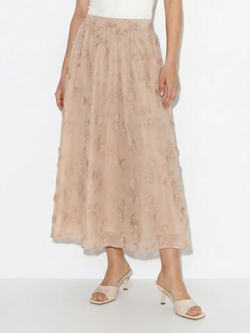 Gonna di Bianco Lucci in rosa: frontale