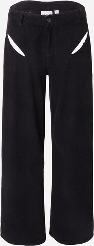 The Ragged Priest Wide Leg Hose in Schwarz: predná strana